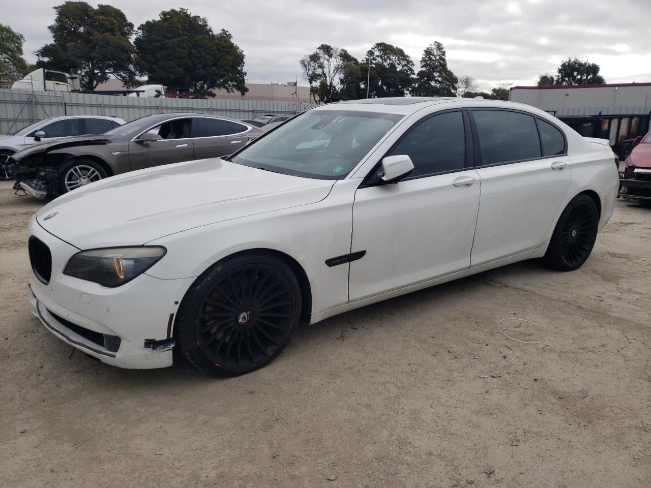 BMW 7ER 2012 wbakb8c56cc448039