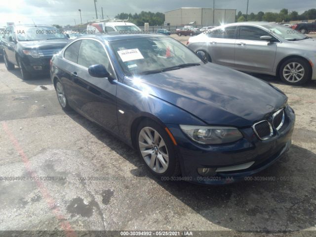 BMW 3 2012 wbake3c55ce769553