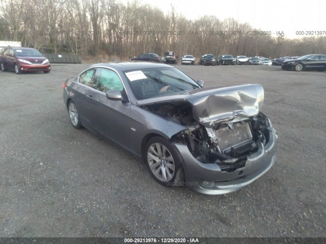 BMW 3 2011 wbake3c56be768748