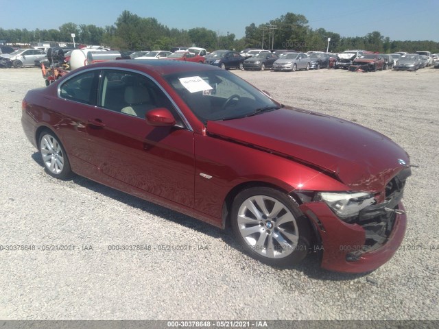 BMW 3 2011 wbake3c57be444756