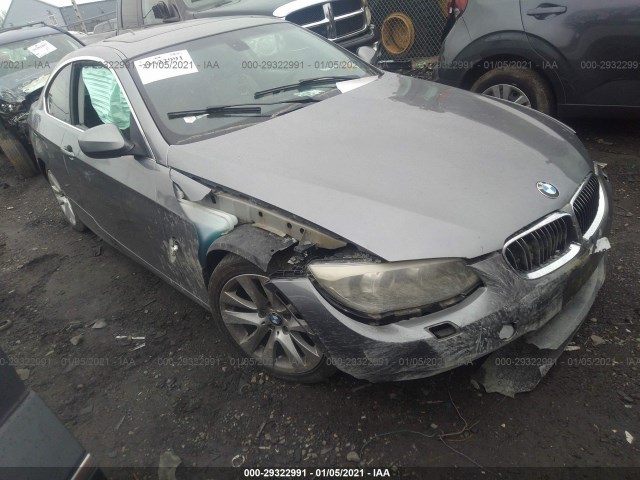 BMW 3 2011 wbake3c59be557284