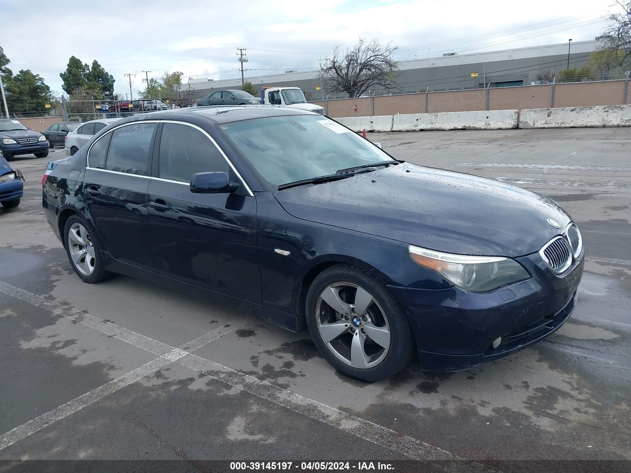 BMW 5ER 2004 wbana53594b175782