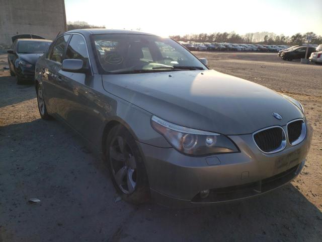 BMW 530 I 2004 wbana73534b808580