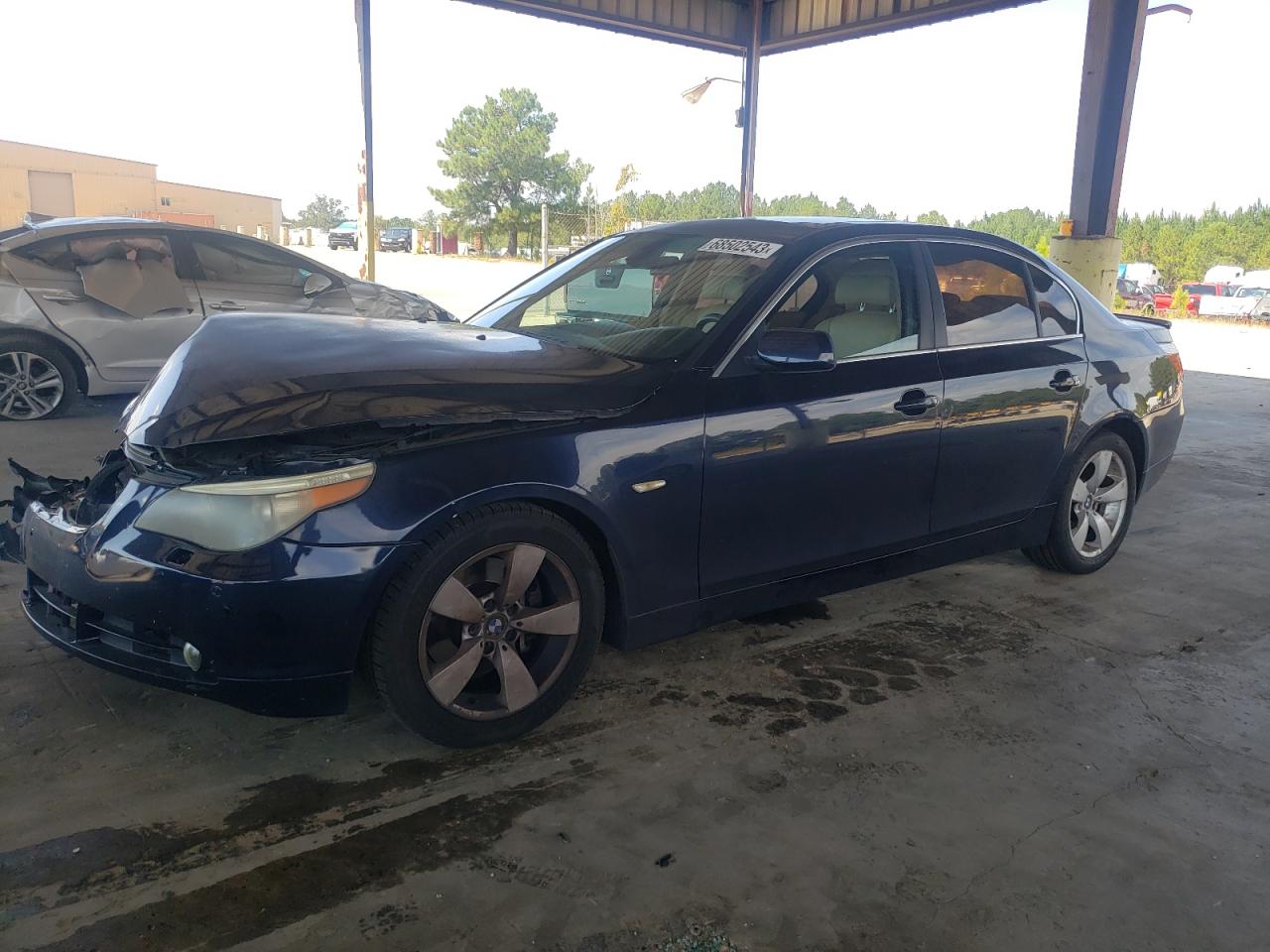 BMW 5ER 2004 wbana73534b808790