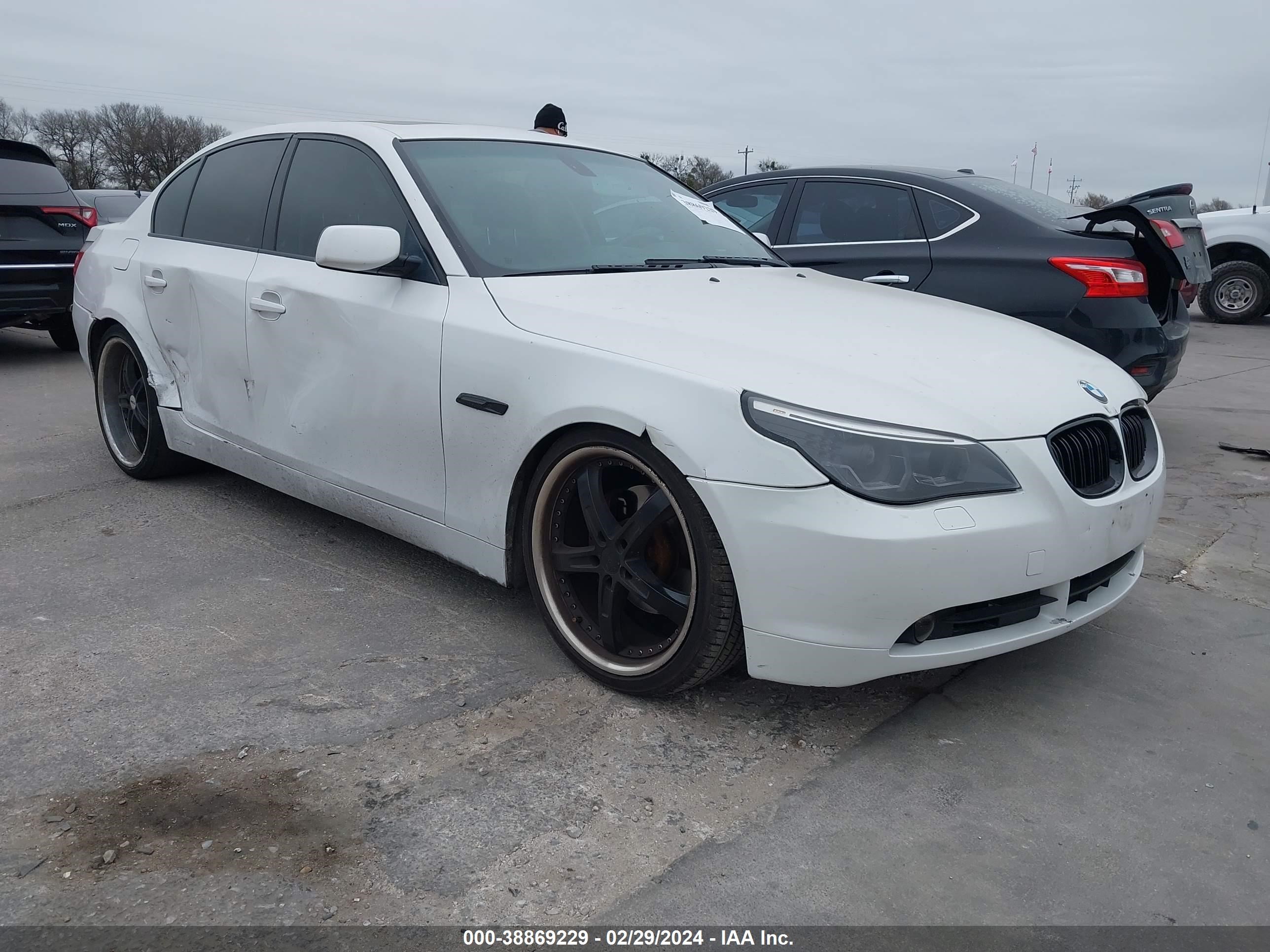 BMW 5ER 2004 wbana73544b064178