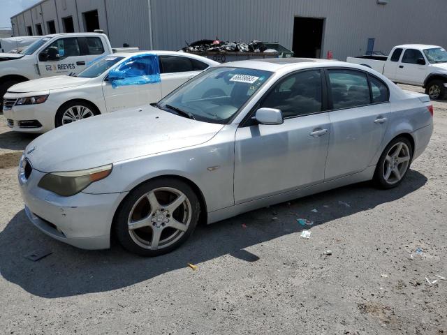 BMW 545 I 2004 wbanb33564b112818