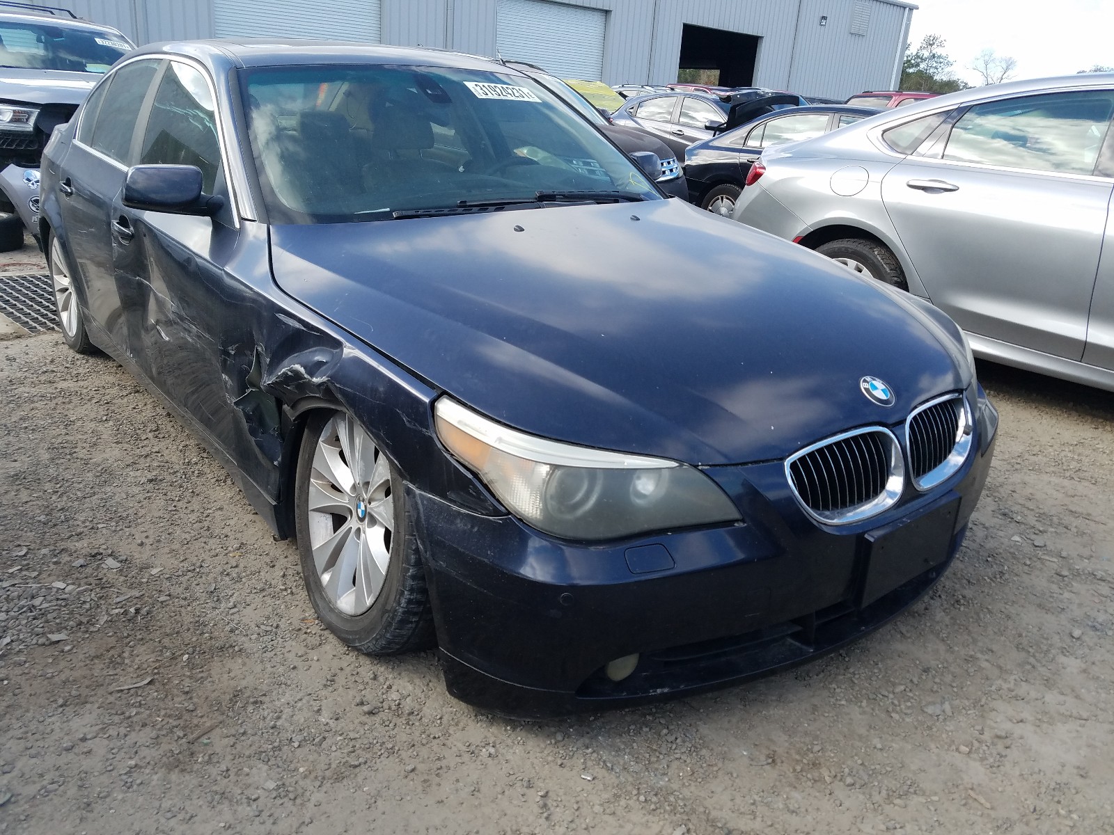 BMW 550 I 2006 wbanb53516cp00120