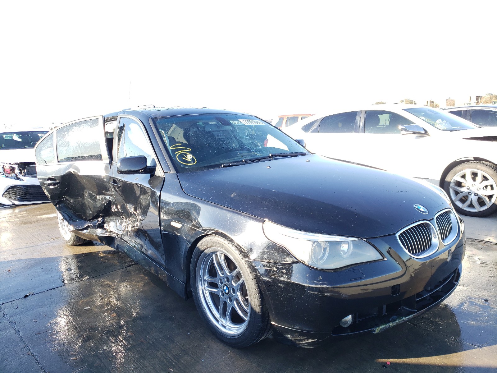 BMW 525 I 2007 wbane53507cy04719