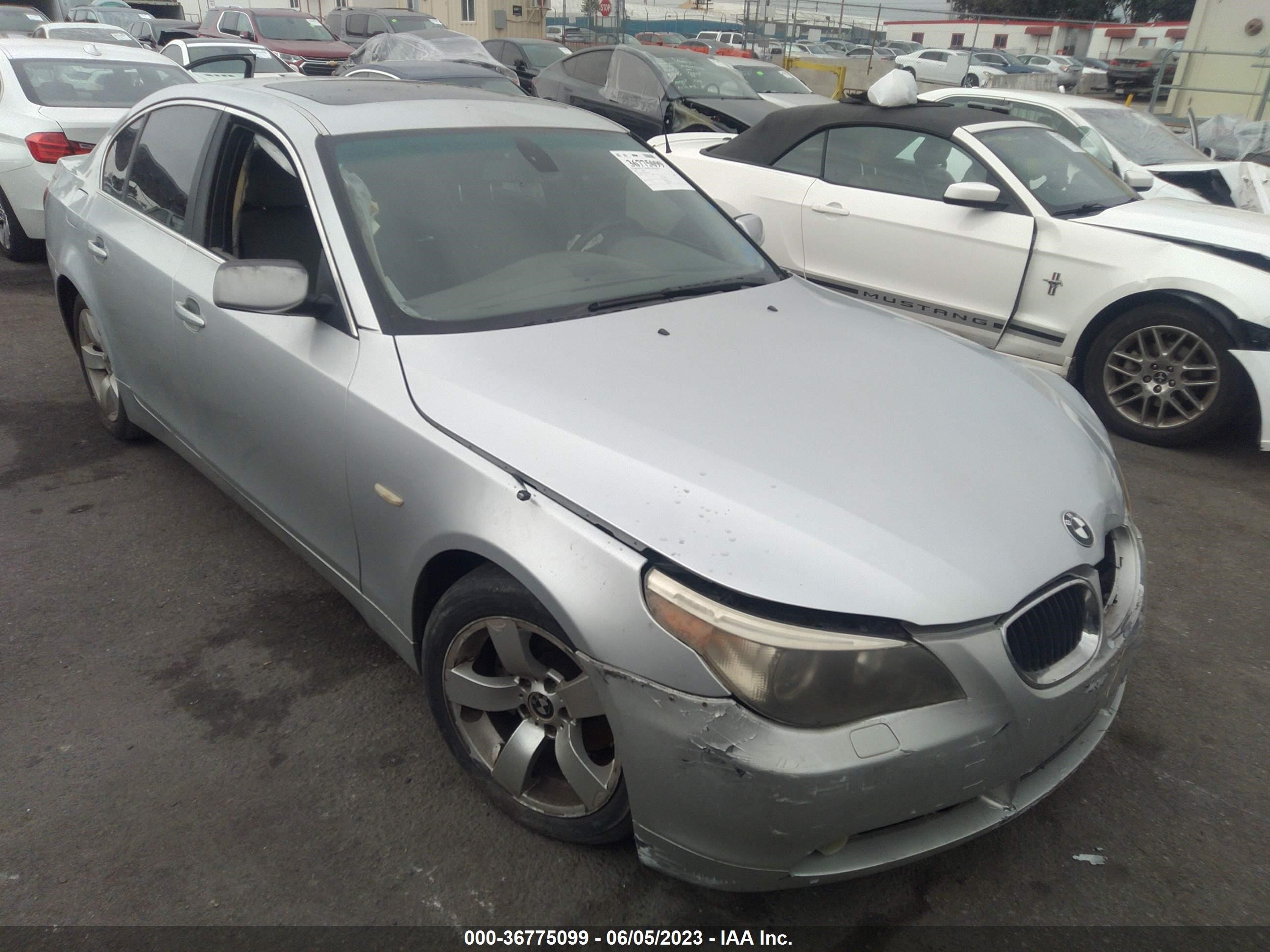 BMW 5ER 2006 wbane53576ck85148