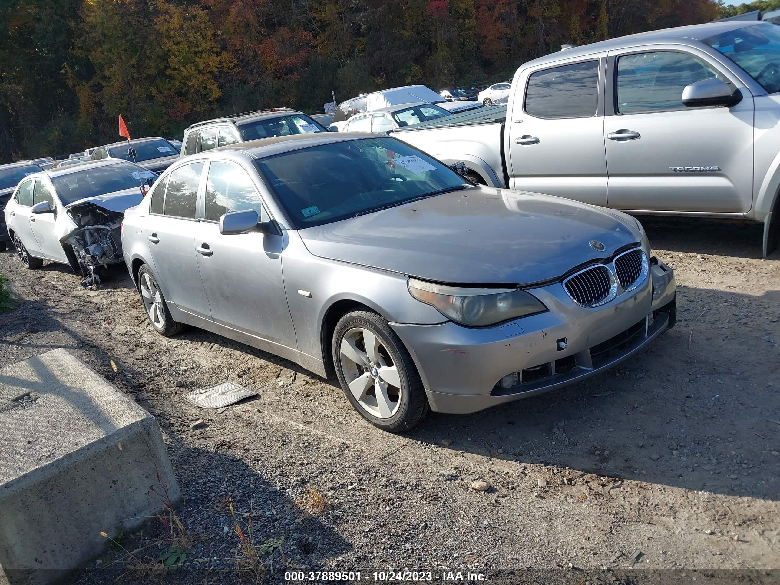 BMW 5ER 2006 wbanf73516cg69406