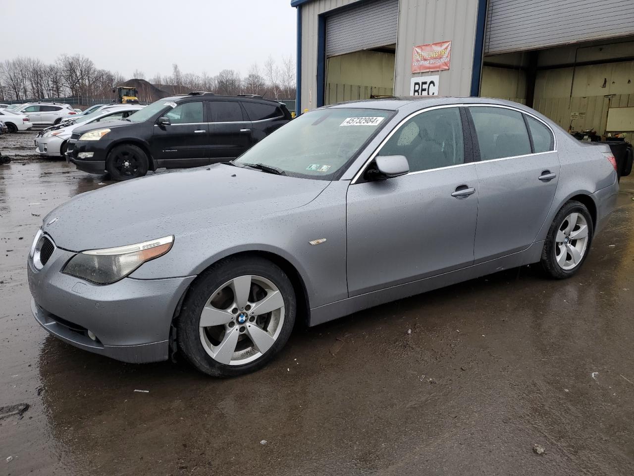 BMW 5ER 2007 wbanf73547cu23464