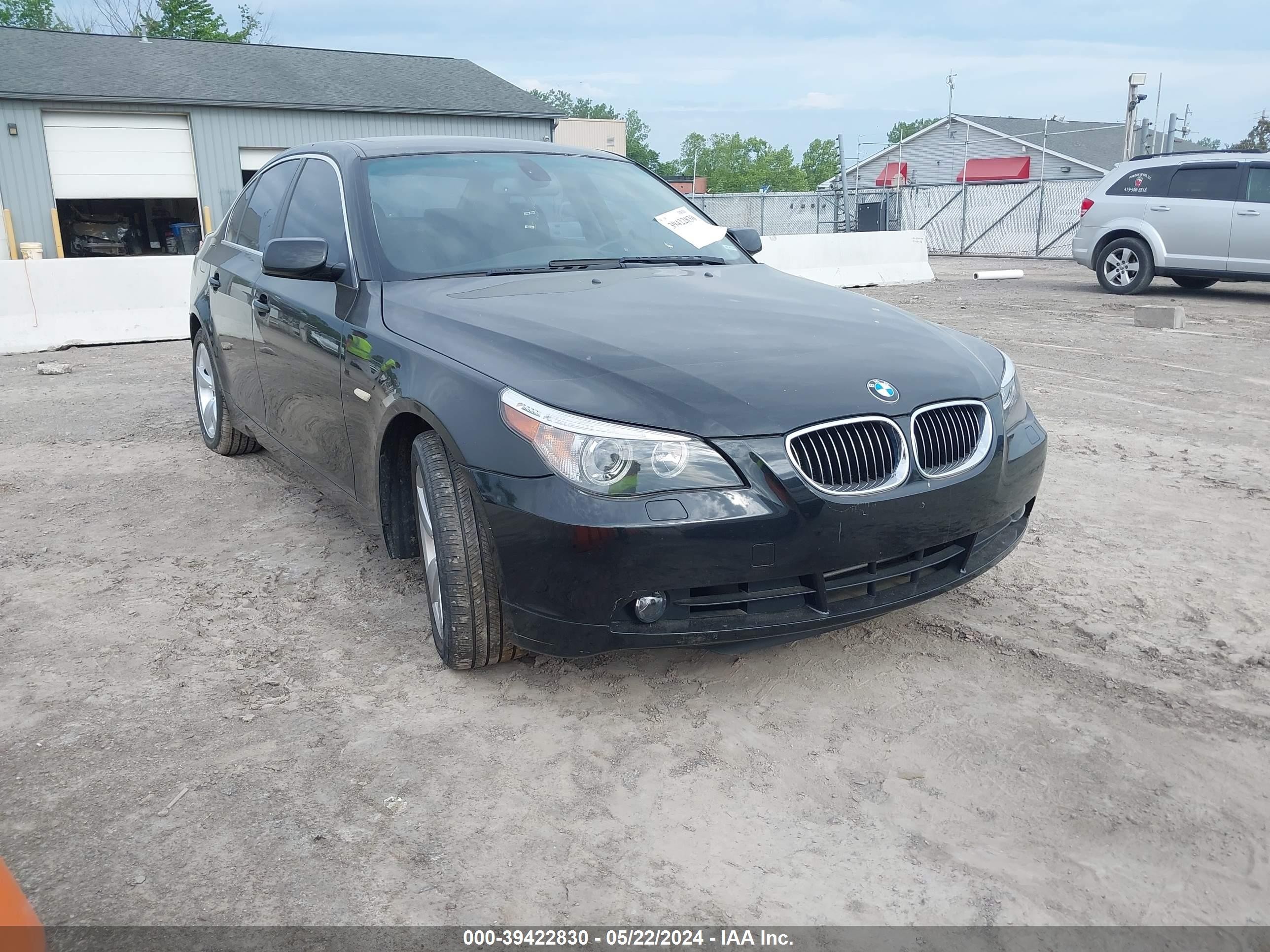 BMW 5ER 2007 wbanf73547cu25764