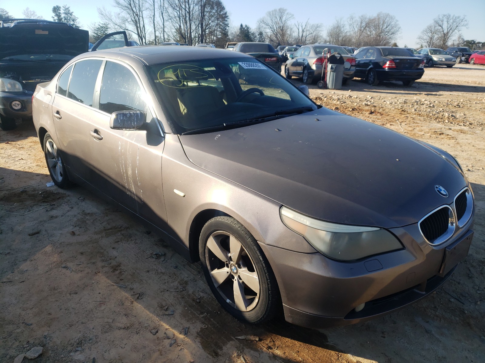 BMW 530 XI 2006 wbanf73596cg67662