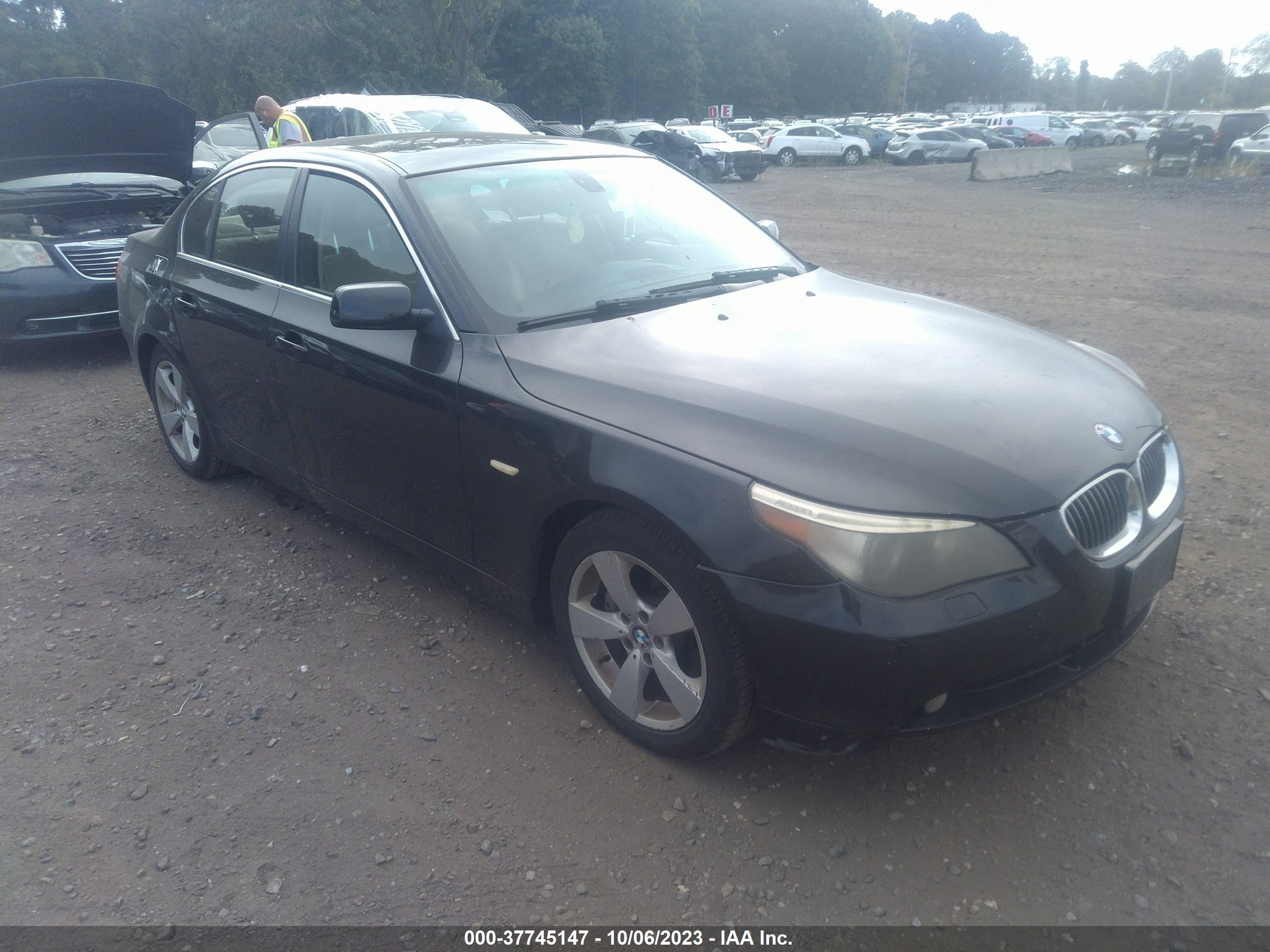 BMW 5ER 2007 wbanf73597cy17607