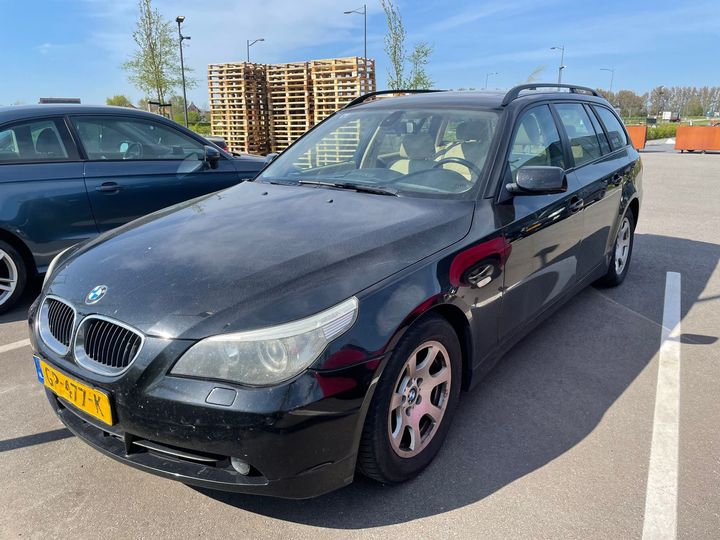 BMW 5-SERIE TOURING 2004 wbanj51030b425938