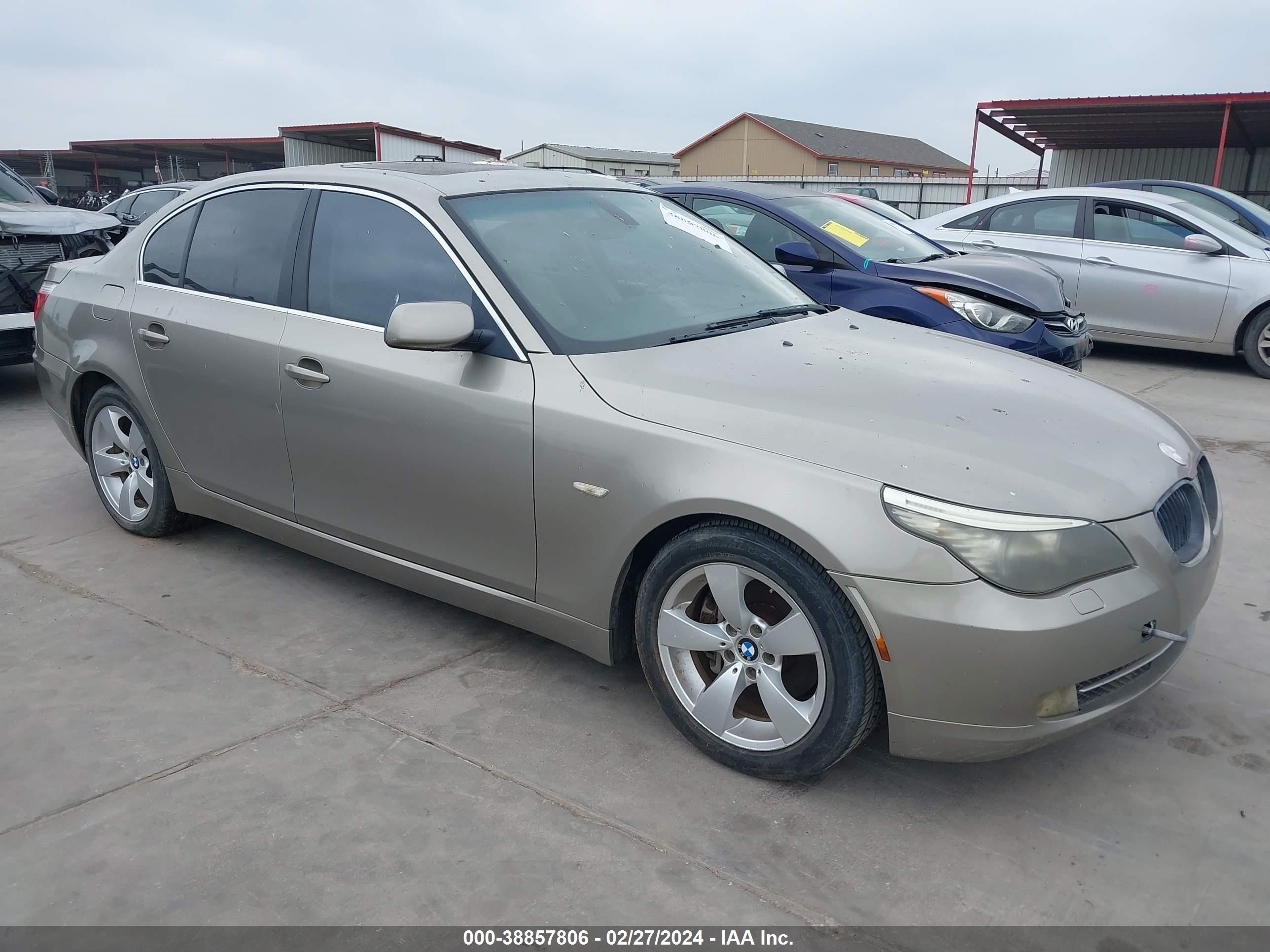 BMW 5ER 2008 wbanu53548ct11534