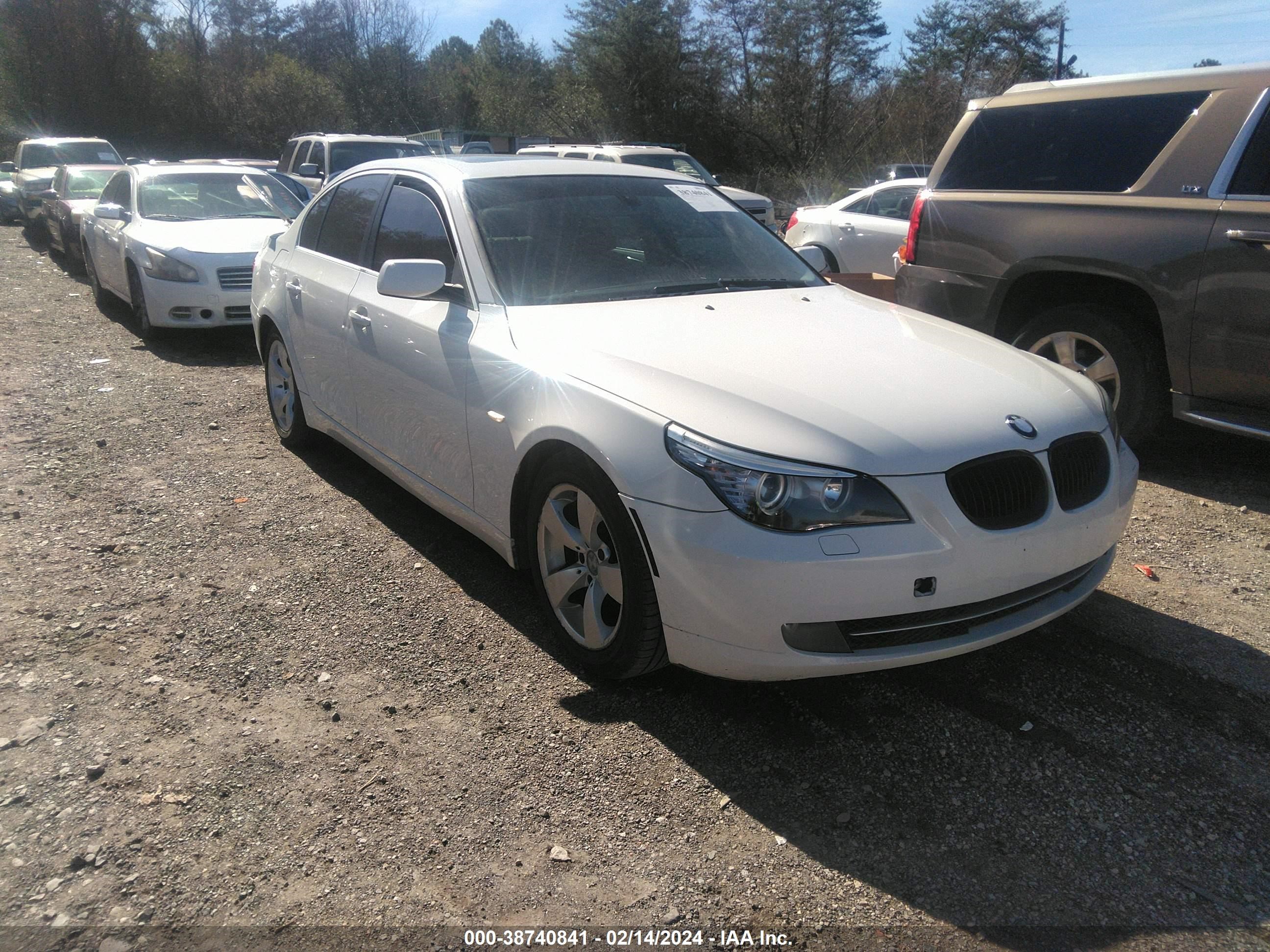 BMW 5ER 2008 wbanu53548ct12313