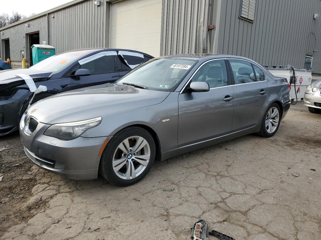 BMW 5ER 2010 wbanu5c50ac125091