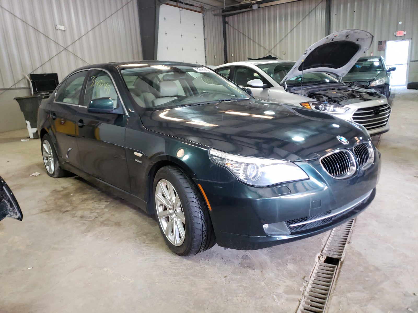 BMW 528 XI 2010 wbanv1c52ac445907