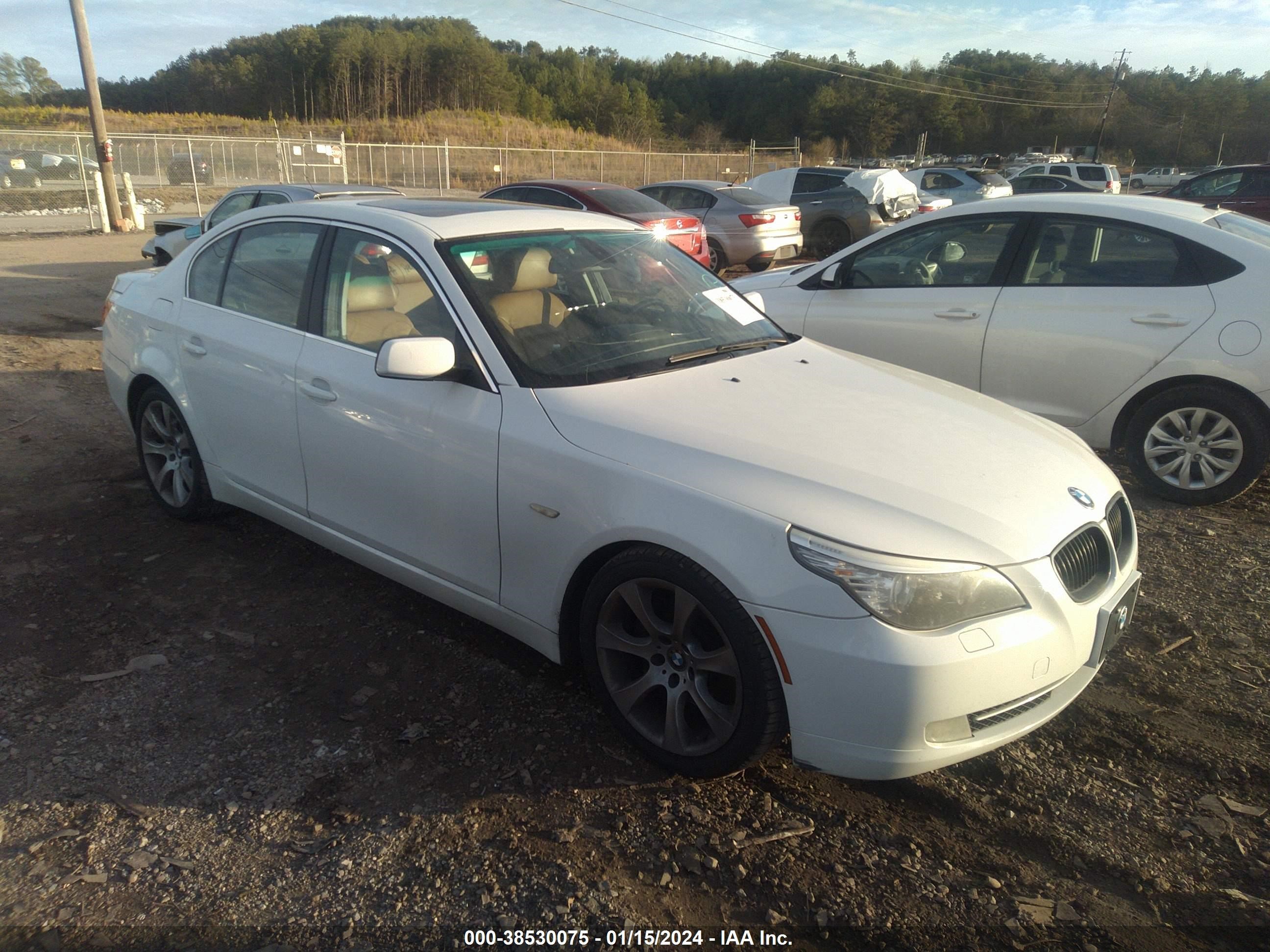 BMW 5ER 2008 wbanw13508cz80810