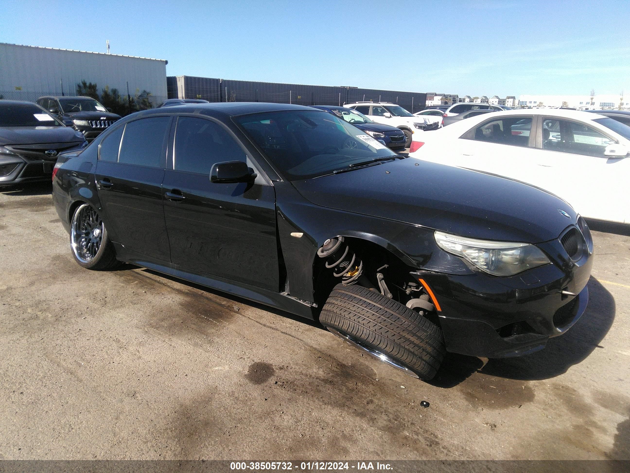 BMW 5ER 2008 wbanw13548cz73438