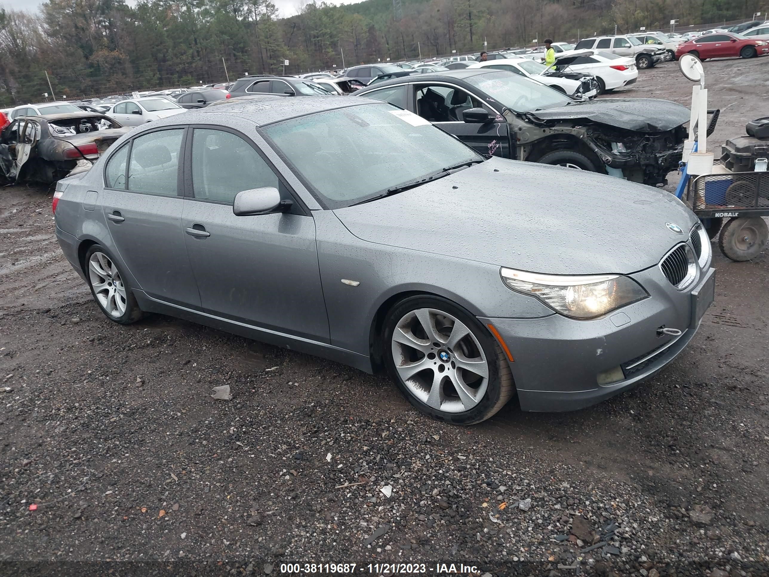 BMW 5ER 2008 wbanw13548cz73455