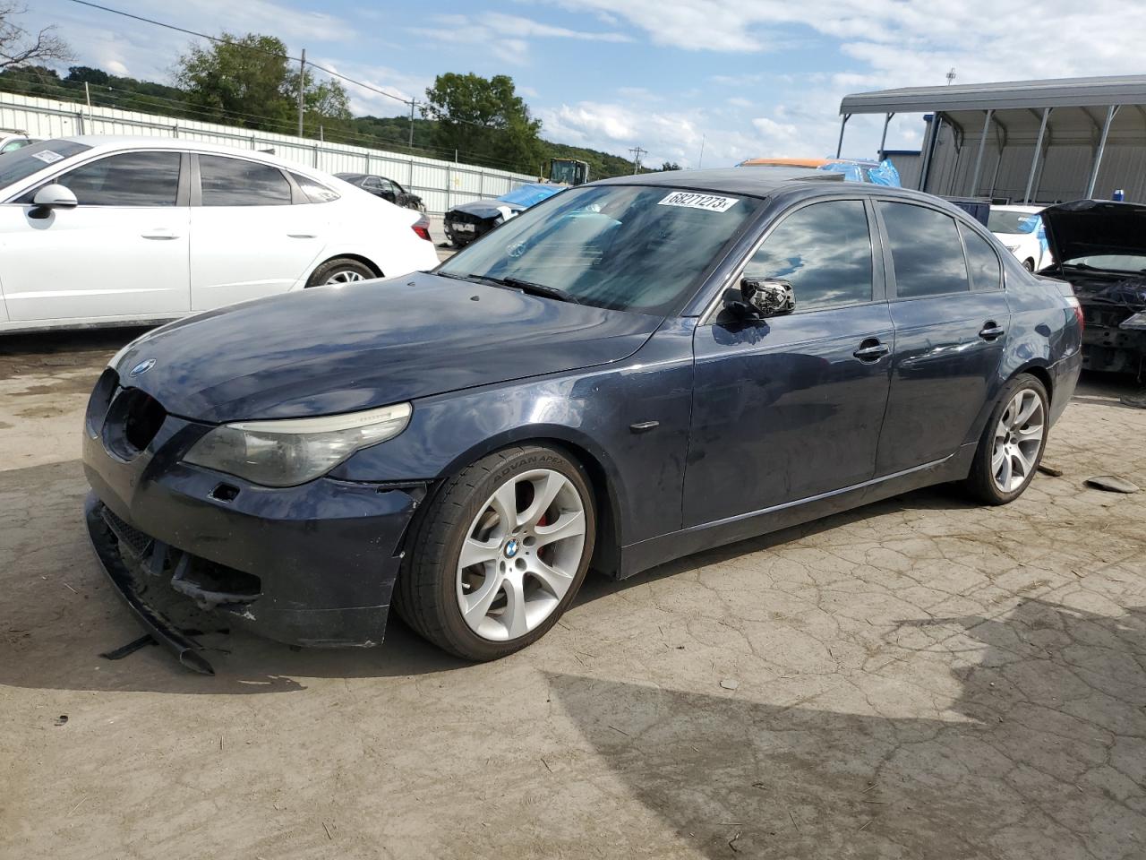 BMW 5ER 2008 wbanw13588cz84524