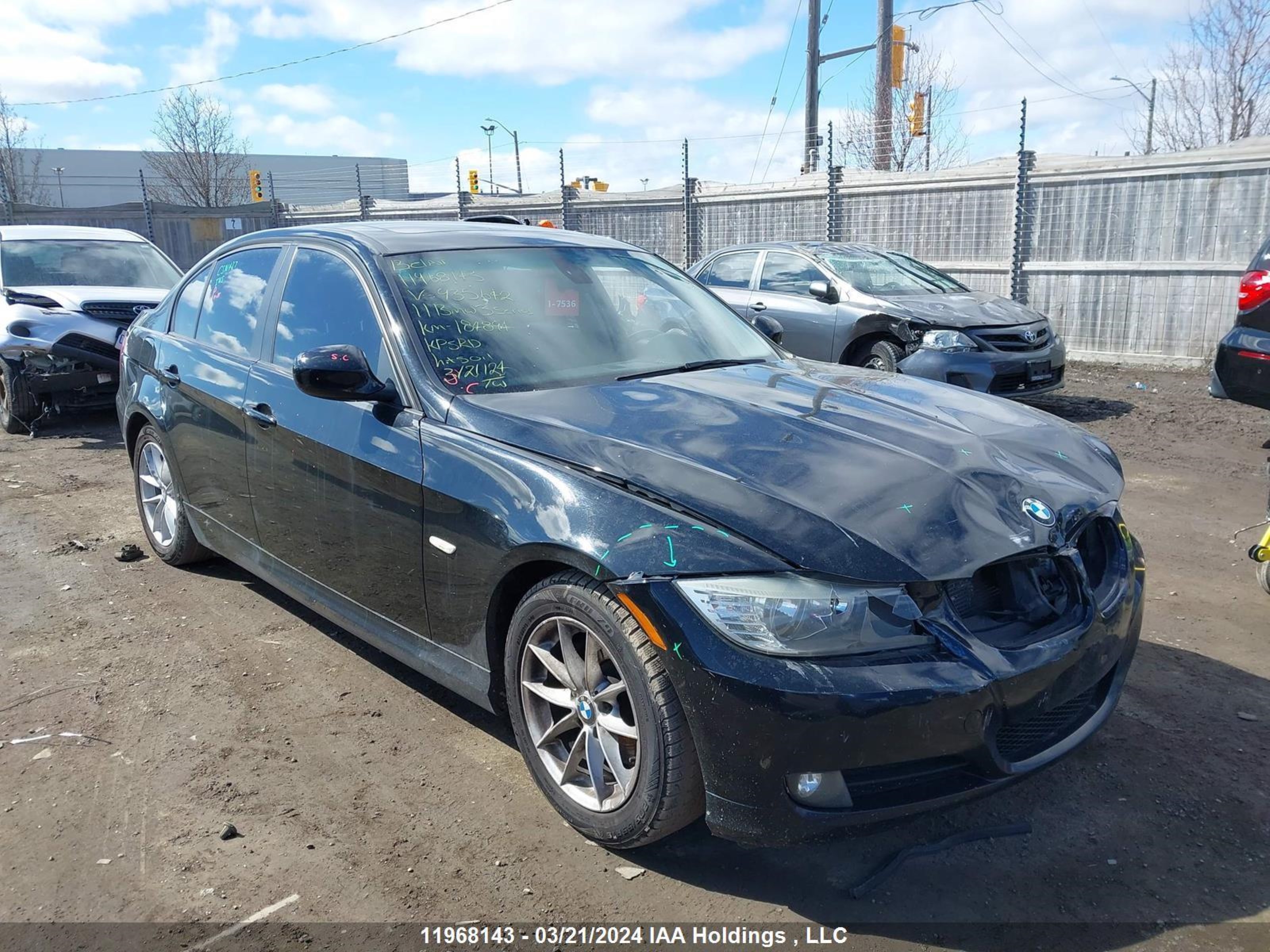 BMW 3ER 2011 wbapg7c56ba935642