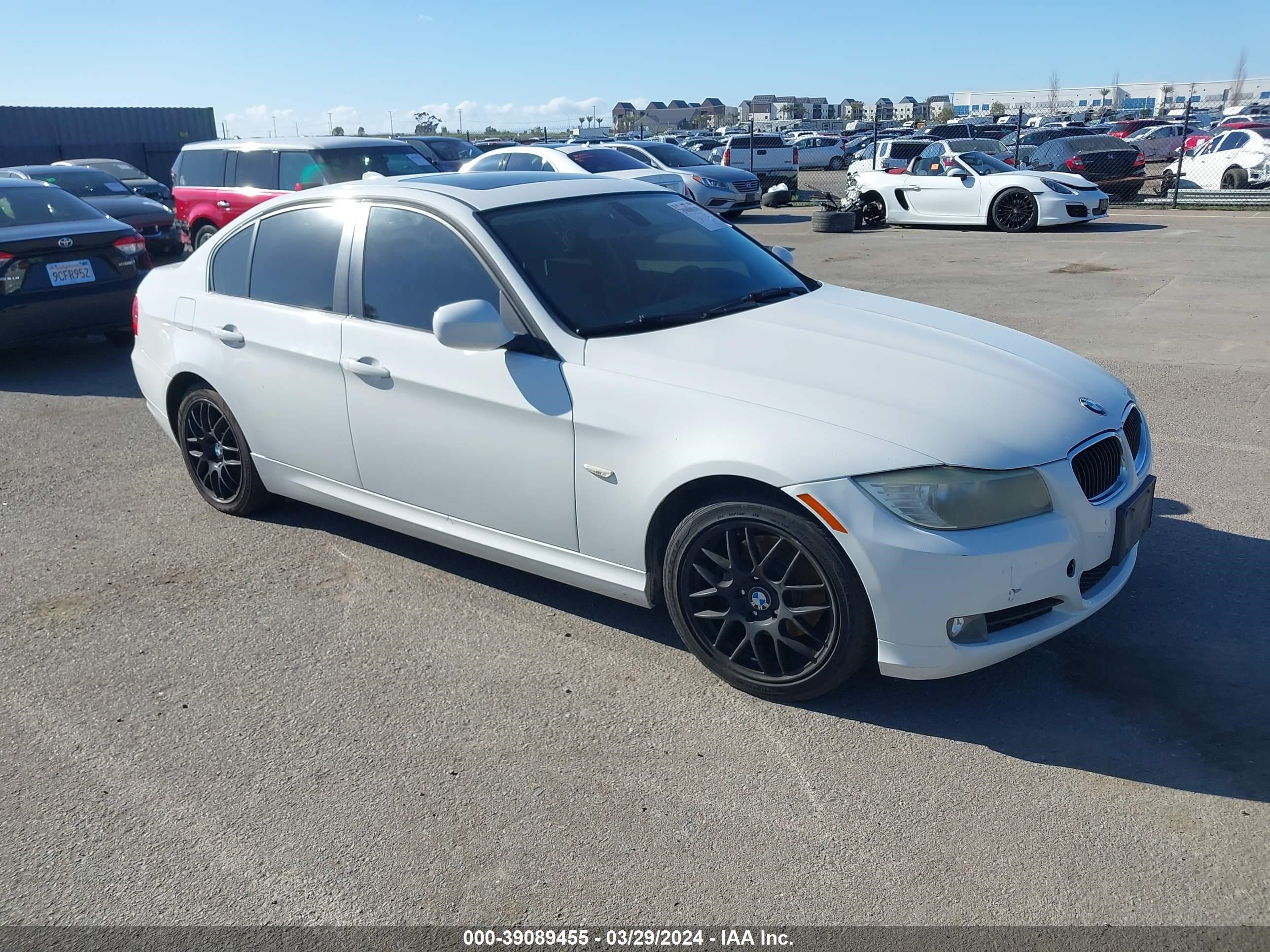 BMW 3ER 2011 wbaph5c53ba445144