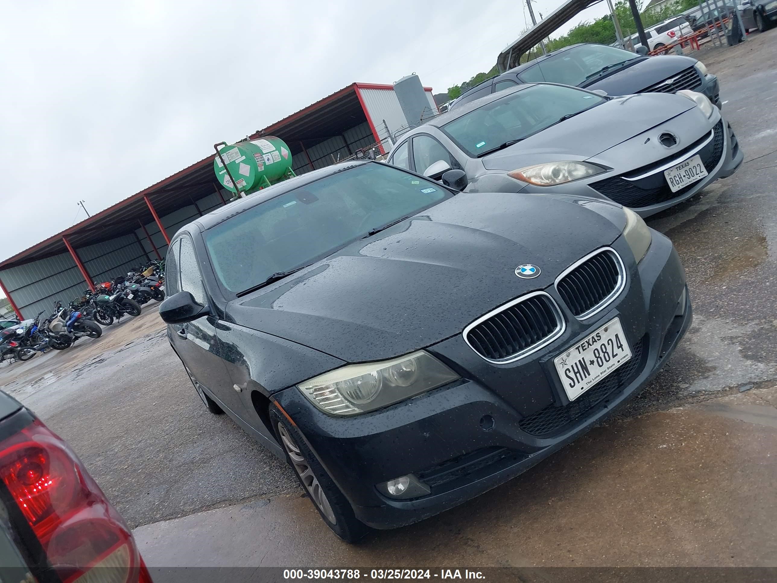 BMW 3ER 2009 wbaph73539e127894