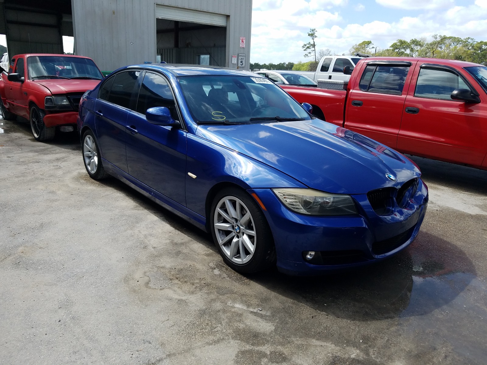 BMW 328 I 2009 wbaph77539nm31043