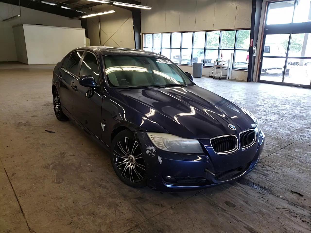 BMW 328 I 2011 wbaph7c50be676054