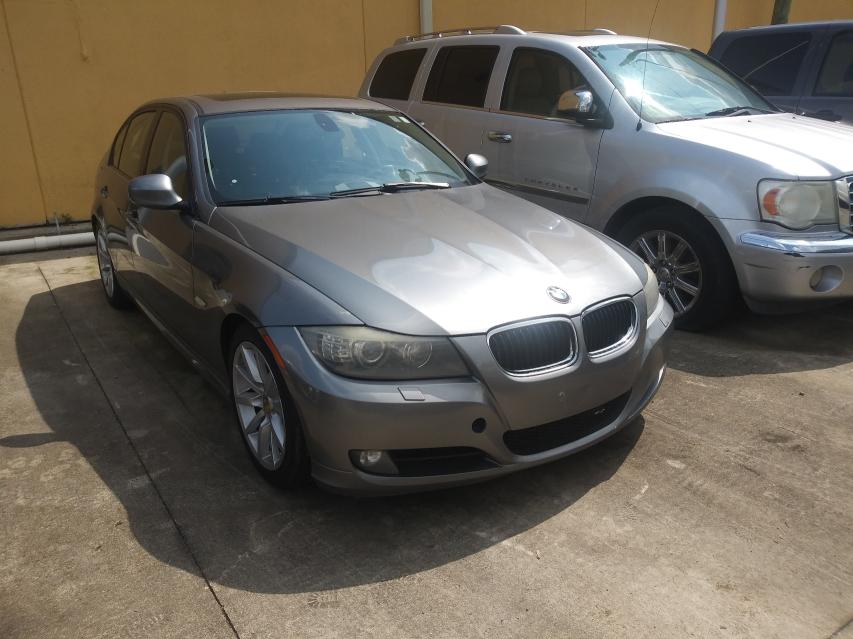 BMW 328 I 2011 wbaph7c51be676581