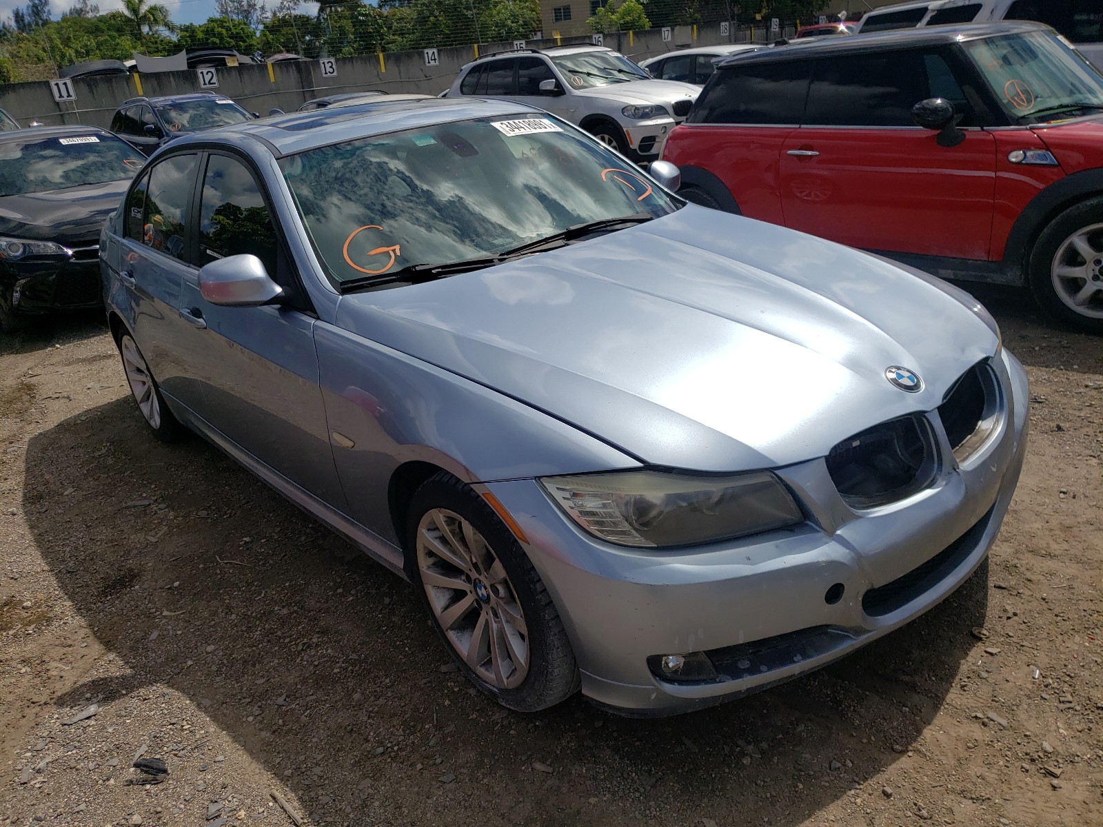 BMW 328 I 2010 wbaph7c55aa175568