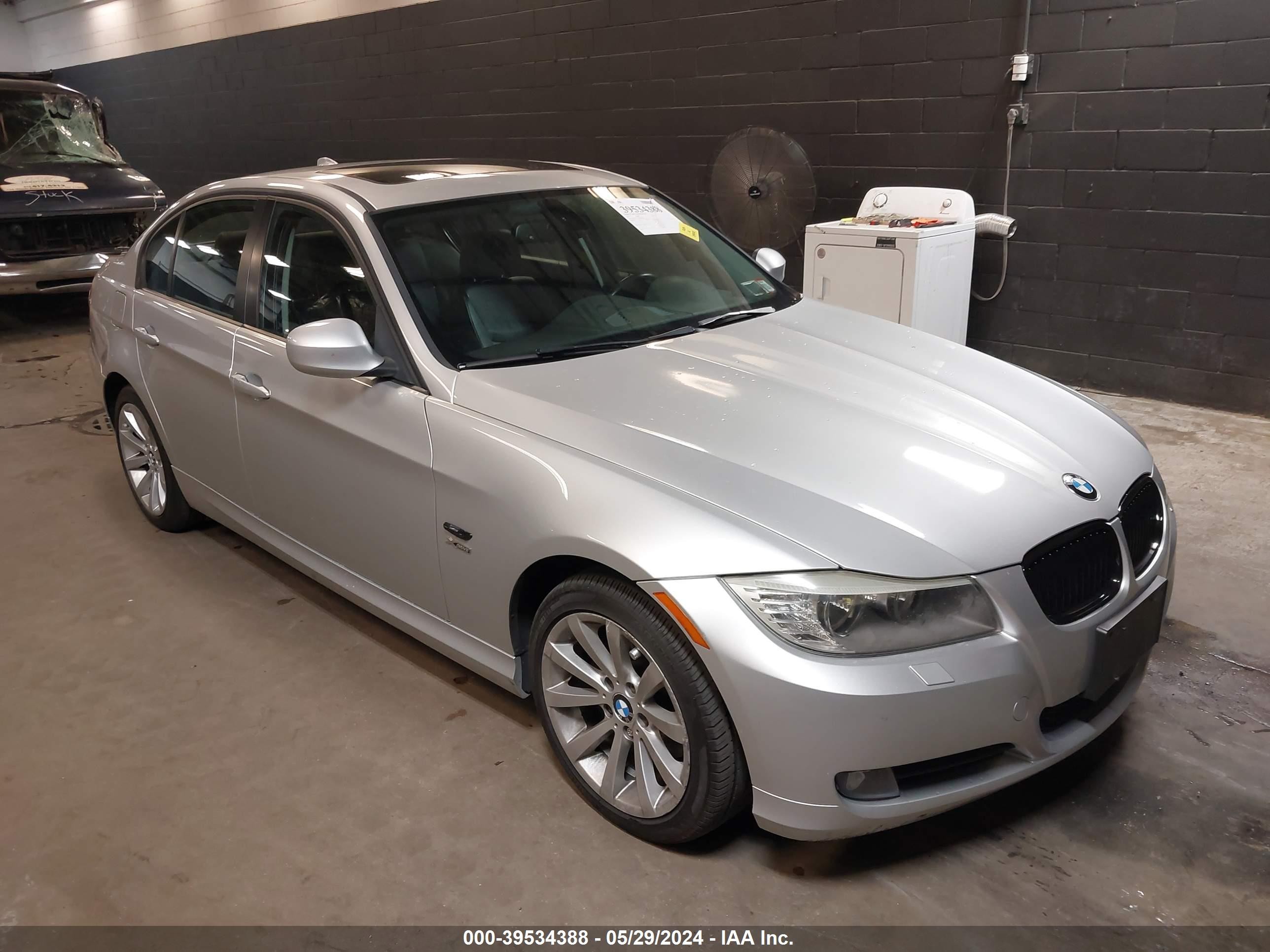 BMW 3ER 2011 wbapk5g53bnn80032