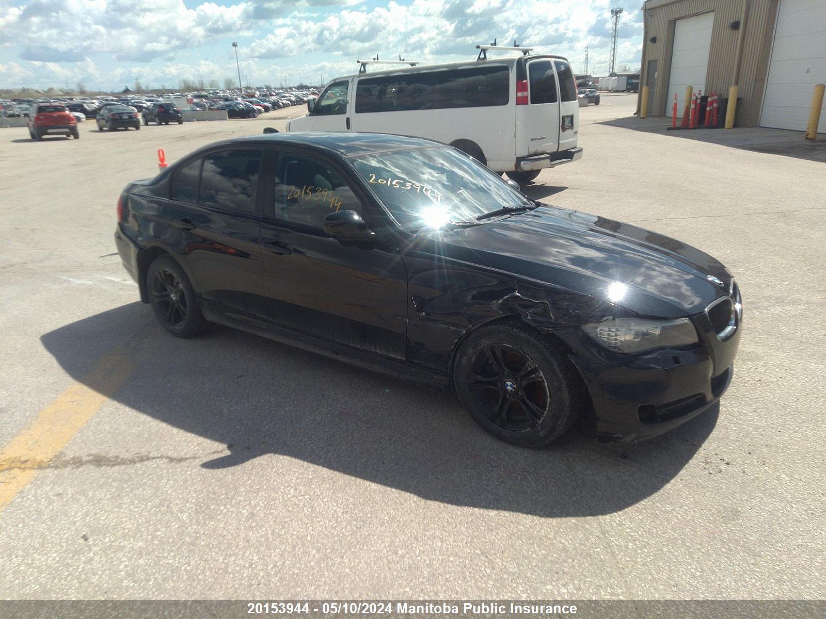 BMW 3ER 2009 wbapk73589a449441