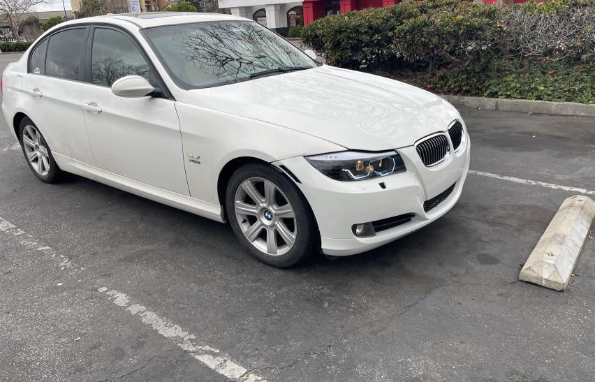 BMW 328 XI 2011 wbapk7c50ba971390