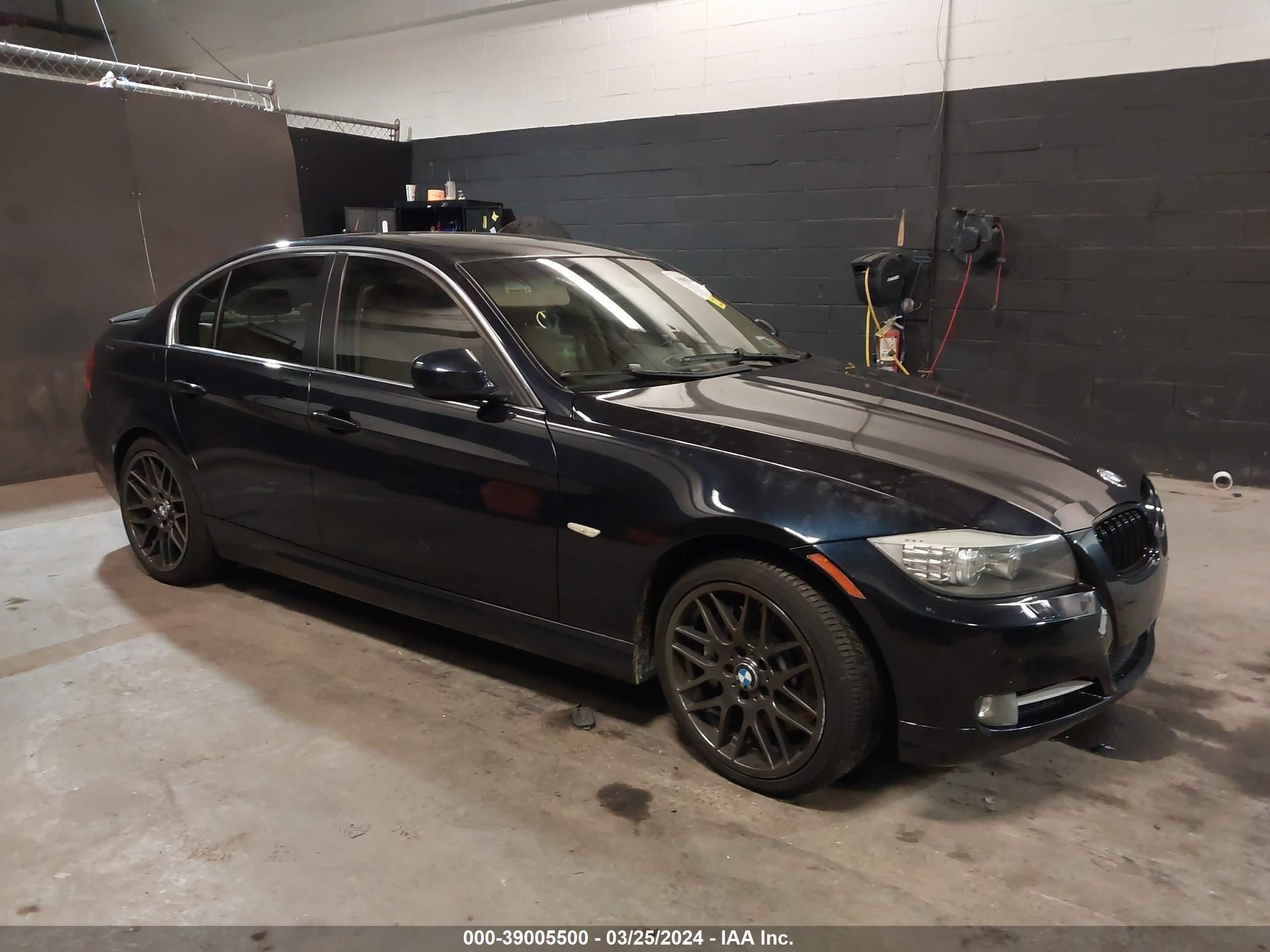 BMW 3ER 2009 wbapl33509a404435