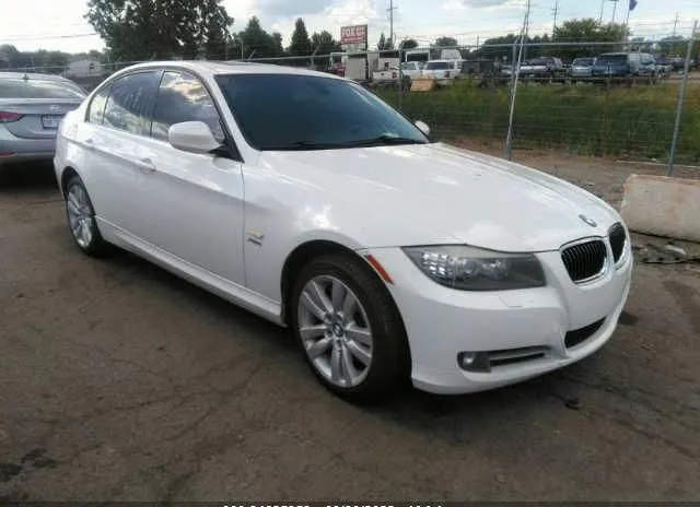 BMW 3 SERIES 2011 wbapl5c50ba919632