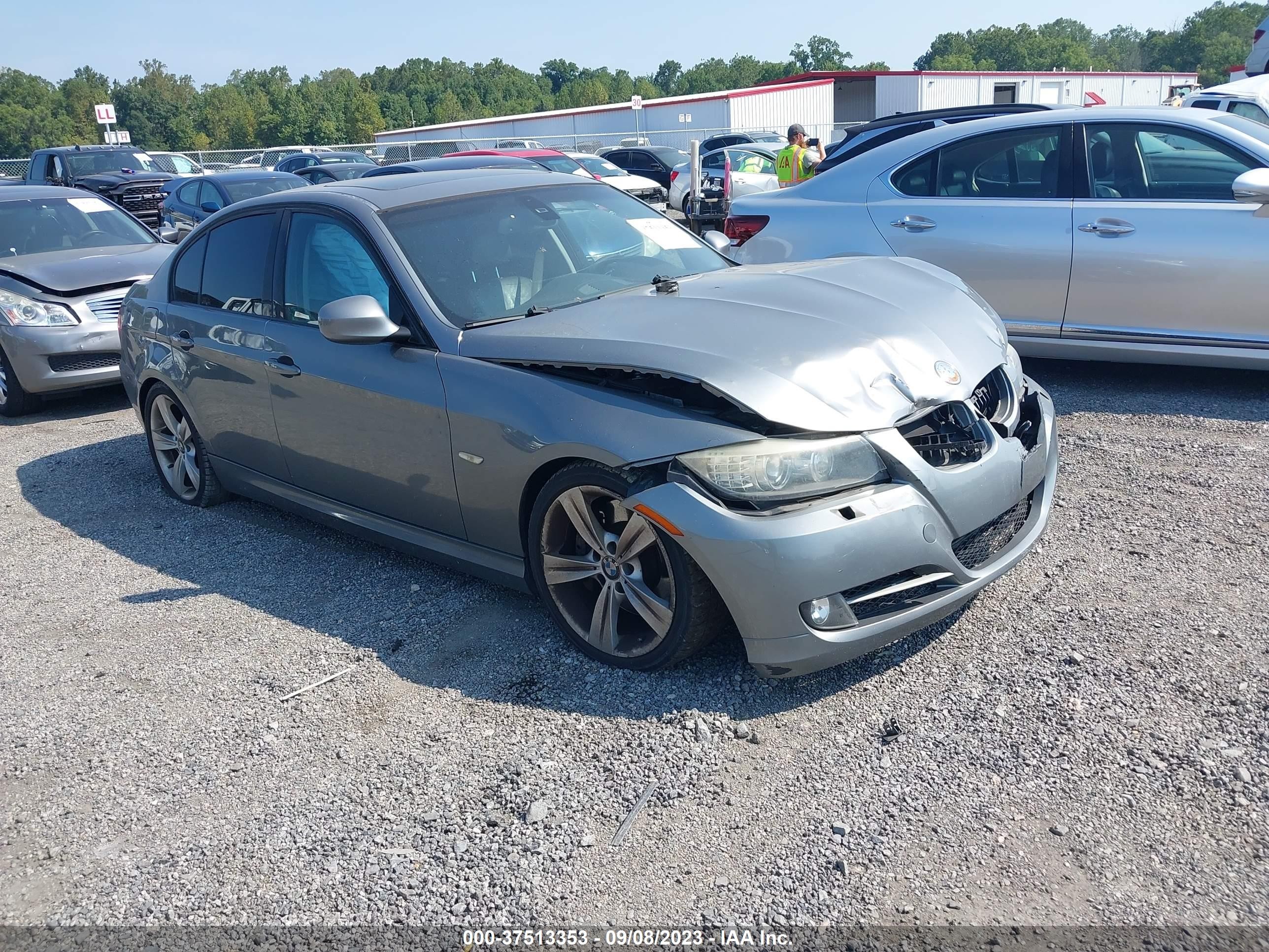 BMW 3ER 2009 wbapm775x9nl87215