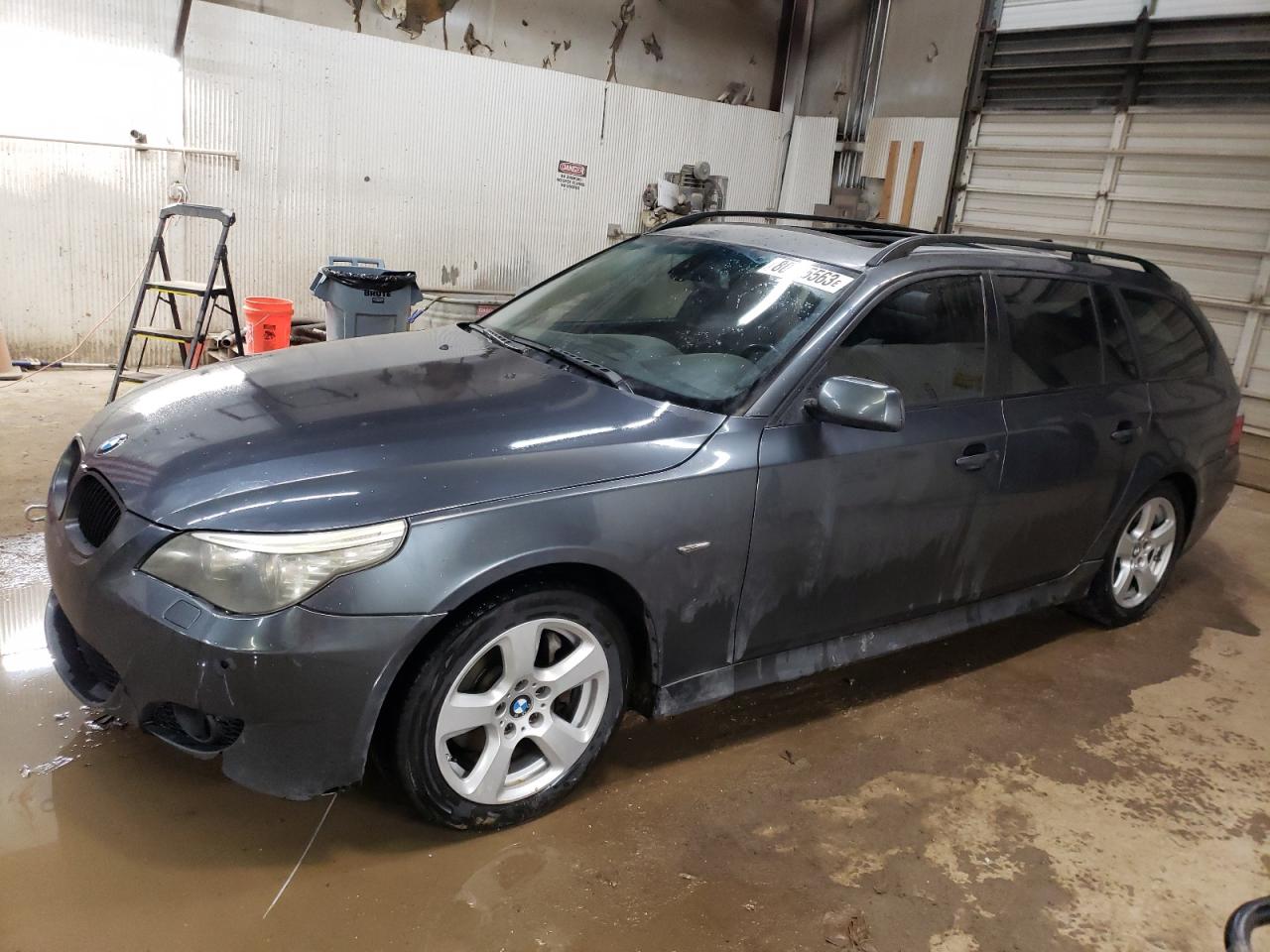 BMW 5ER 2008 wbapt73518cx00221