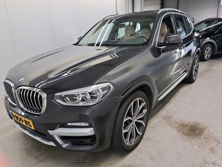 BMW X3 2020 wbatr38020nd21324