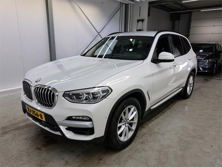 BMW X3 2019 wbatx11080lg35883