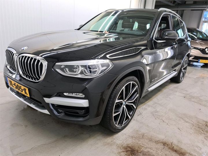 BMW X3 2018 wbatx31030lb54211