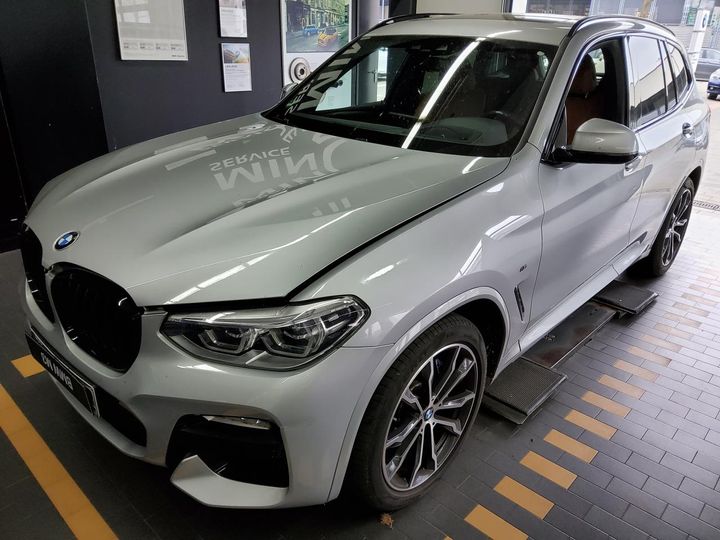 BMW X3 2019 wbatx75030n006112