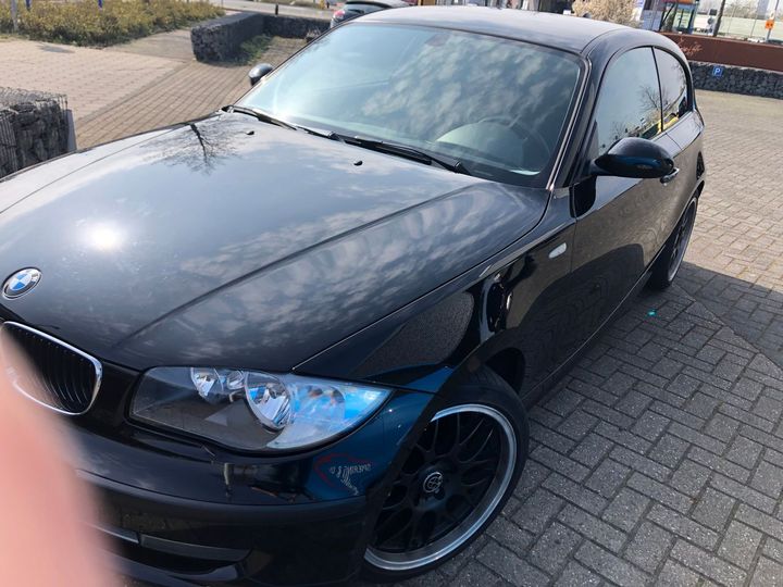 BMW 1-SERIE 2007 wbaub71070va84937