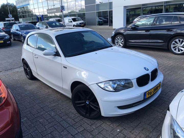 BMW 1-SERIE 2009 wbaub91040vc06407