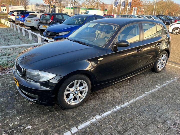 BMW 1-SERIE 2007 wbaue51000pz23002