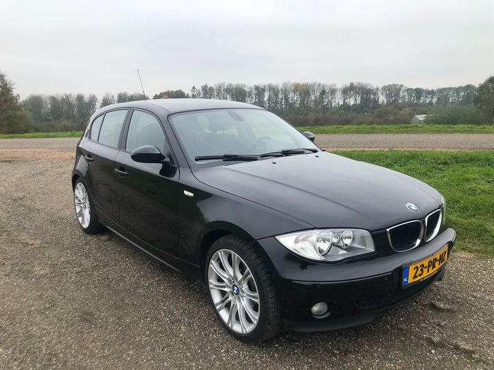 BMW 1-SERIE 2004 wbauf11080pt41266