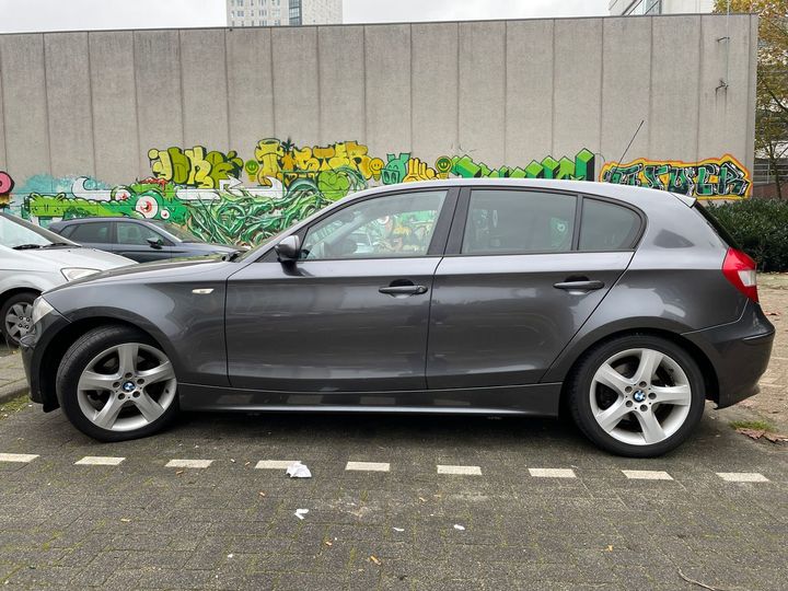 BMW 1-SERIE 2005 wbauf51080js59922